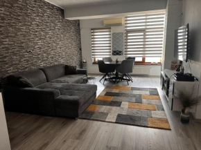 Jules Cozy Place